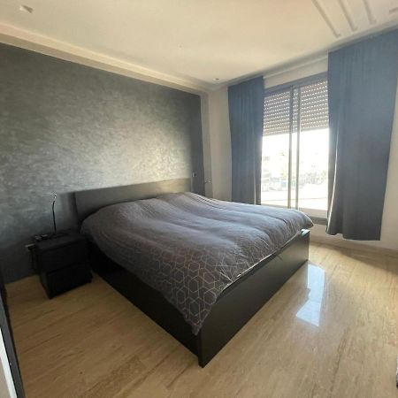 Appartement Haut Standing Proche Gare Casa Voyageur Casablanca Exterior photo